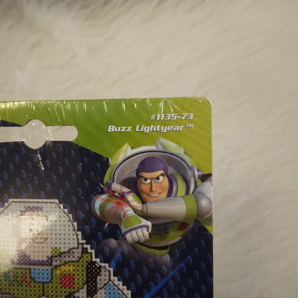 COUNTED CROSS STITCH KIT Disney Pixar Toy Story Buzz Lightyear Janlynn # 1135-73 - Picture 2 of 3
